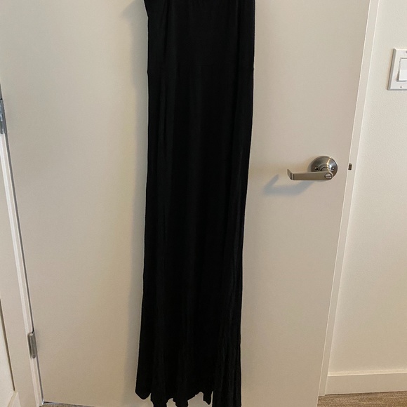 Tobi Caged Front Maxi Dress - Picture 8 of 8